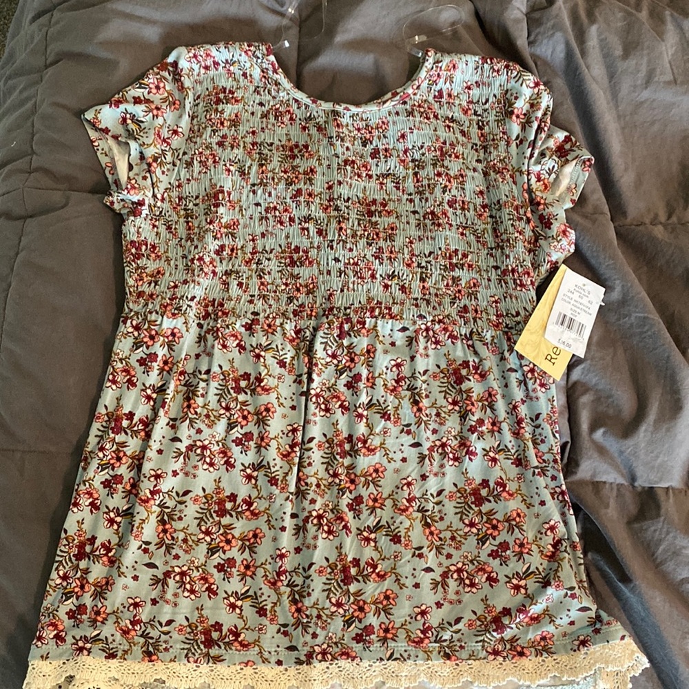 Cute top!